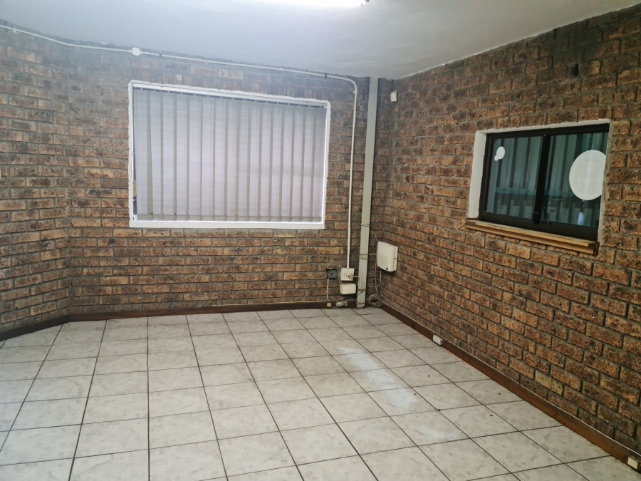 To Let commercial Property for Rent in Kuilsrivier Industria Western Cape